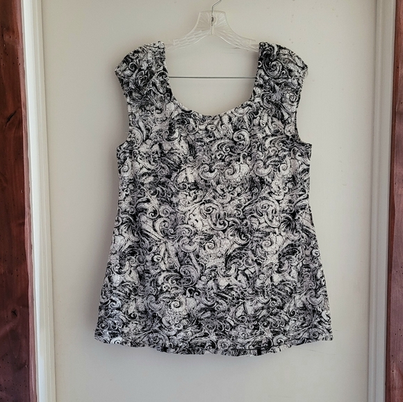 Lace Overlay Top - Picture 2 of 3